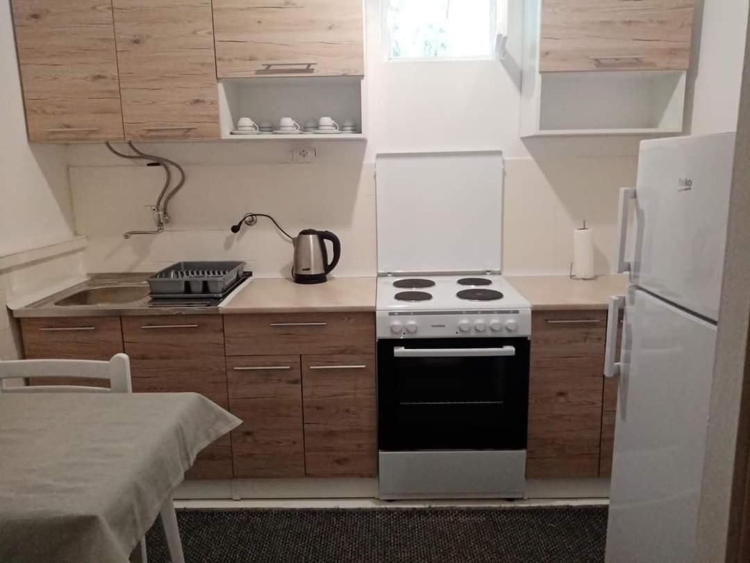 Apartman Nicol Mostar Bagian luar foto